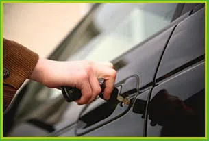 Saint Albans Locksmith Service Saint Albans, NY 718-971-9678 - 13-car-unlock